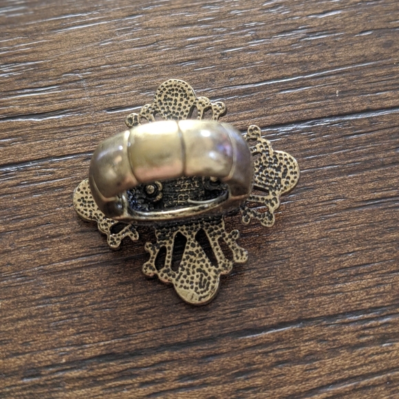 Cocktail Ring - Picture 6 of 6